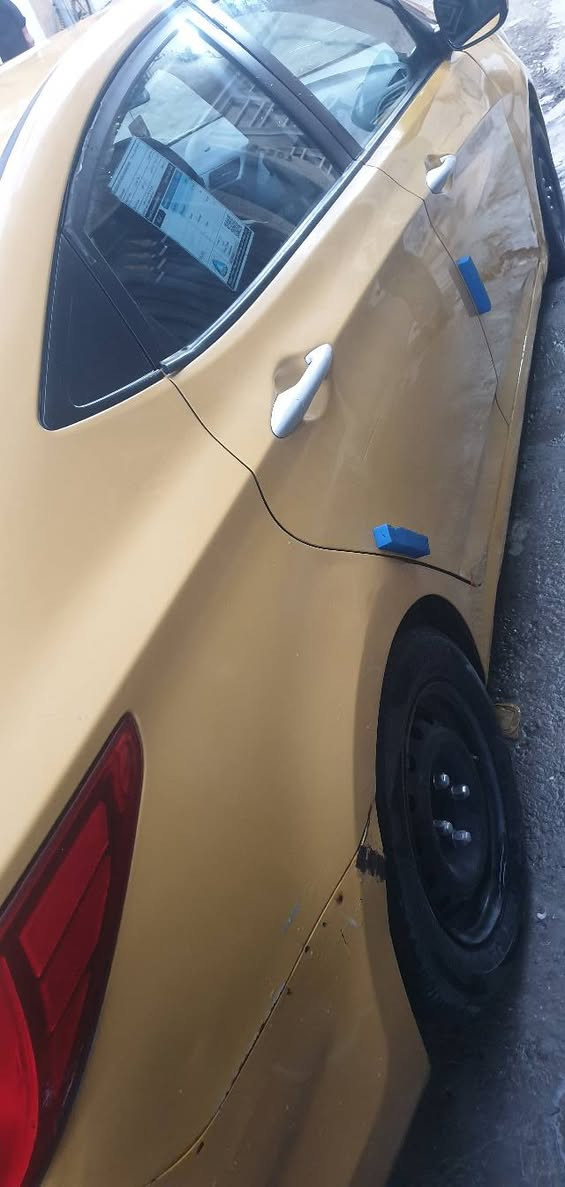 هونداي اكسنت 2016 امريكي صور لميركه بلمنشور بنيد فقط ولباقي ليبل واحد سياره حلوه جاهزه محرك تبريد تريه حلو مكاني بغداد الحريه السعر 82 وبيه مجال بسيط ***********
