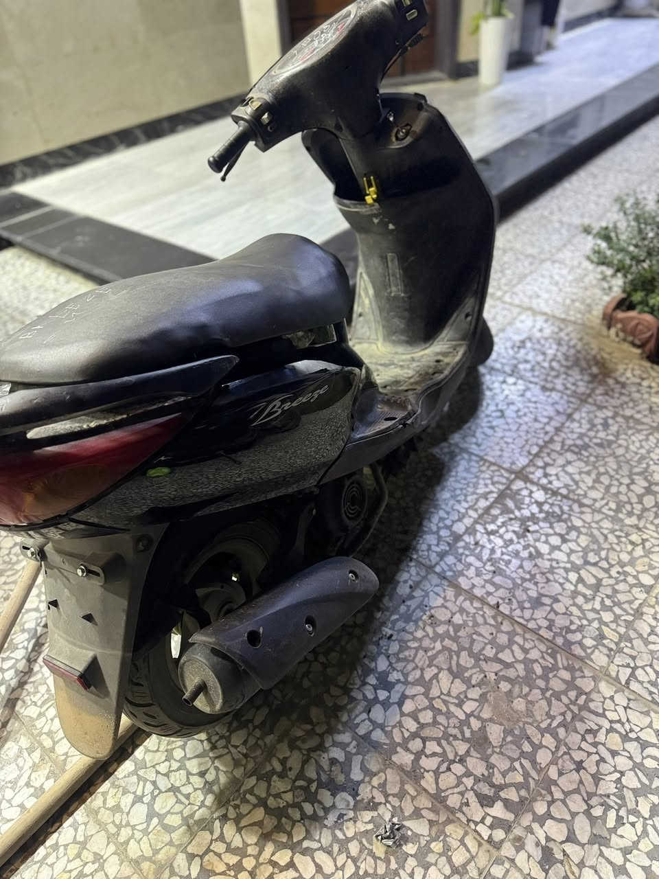 سلام عليكم للبيع للاستفسار *********** كفاله محرك وفشكه
