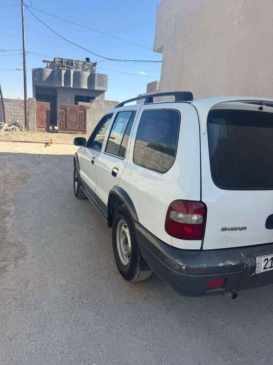 سلام عليكم سبورتج موديل 2001 مكفولة كفالة عام حتى من صبغ سيارة جديدة رقم شمالي نكليزي سنوية لحد30تحويل مباشر سعر 55وابيهة مجال تصال على رقم ***********مكان ديالى
