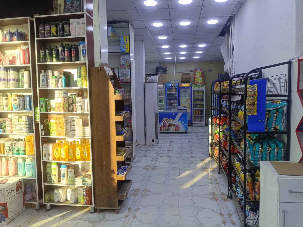 سوبر ماركت للبيع او شراكه 
شارع مستشفى الزهراء 
دخل 600
ايجار مليون


**إذا كنت صاحب هذا الإعلان وتريد حذفه لأي سبب، رجاءا أرسل رسالة إلى الدعم الفني**