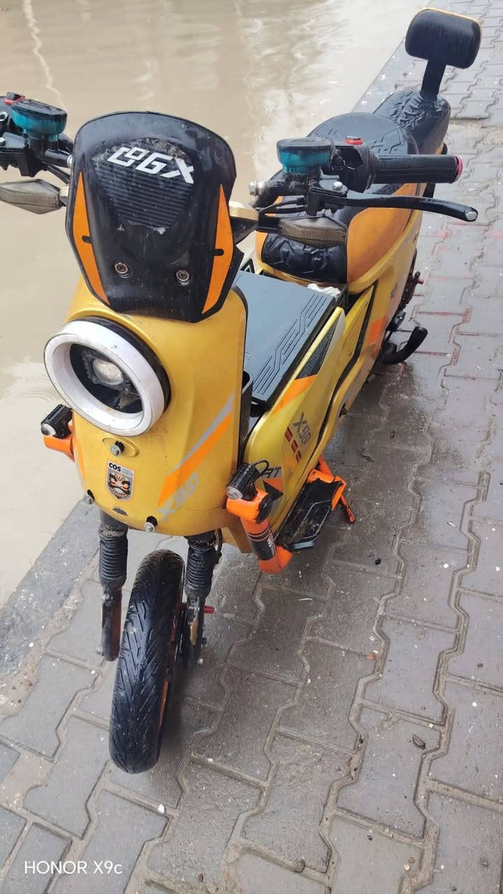 دراجه البيع اكس 900دراجه مابدل بيها شي بس باتري ماخذه 750 عنواني  البصره القبله
الرق ***********
