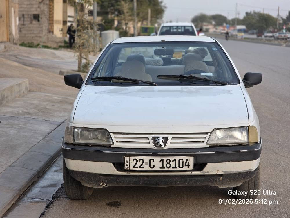 بیجۆ ڕەوا ئێرانی 2009 سەیارەیەکی بێ عەیب و بێ مەسروف ماڵی دۆستە ڕەقەمی تازەیە بەڵام سەنەوی 2024 بەسەرچووە سەیارەکە هی ماڵە هی مەعرەز نیە بۆ نرخەکەشی تەلەفون بکەن بۆ خاوەنی سەیارەکە هی من نیە ئەوەش ژمارەی خاوەنی (***********) كالار, السليمانية

