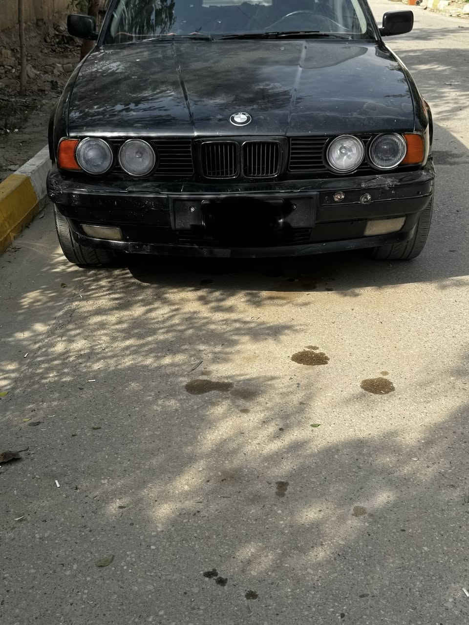 السلام عليكم
دبلات اماميه كاله حتى الدسكات
فلنجات خلفيه
دعاميه اماميه يراد ترتيب
لايتات وسمجه وعطرات
بك لايت اربع قطع
كشنات مكانيك 
بورد تبريد
ومكينة ٢٥تفصيخ شتريد تفرعات 
اتصل وتدلل***********
