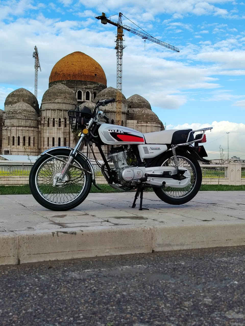 للبيع تاكر 2021 وفل نضافه مكينه شرط مامطخوخه صبانه تحريكه ومعدل ماشاءالله السعر 550 وبي مجال مكلف بل نشر التواصل ***********
