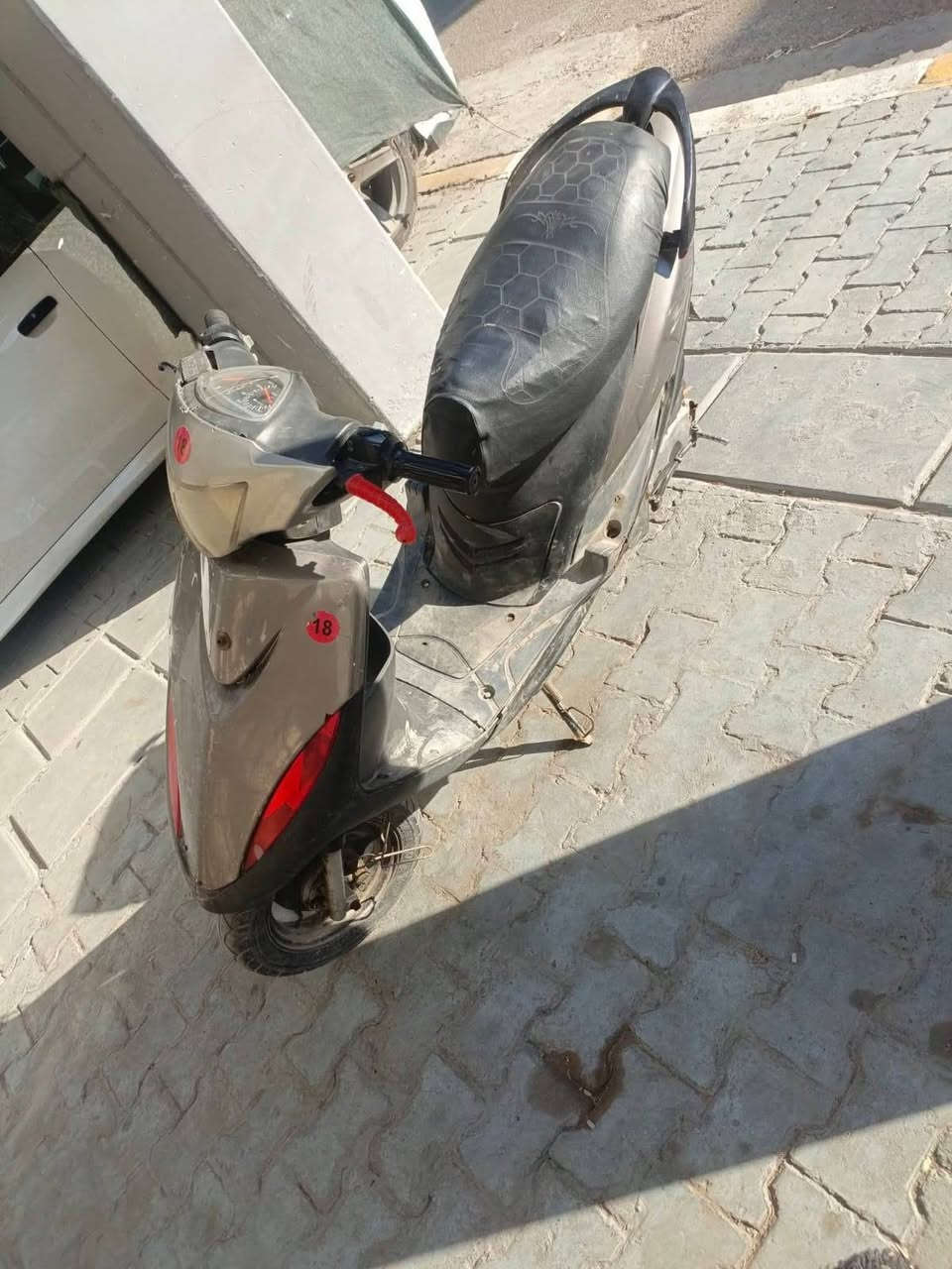 سلام علكم دراجه ماكس عدله للبيع
بيع كوم حديد شغاله نكره سلف شغل وطلع 
مكان بغداد المشتل قرب مجلس البلدي شارع المطبك  الاتصال عل رقم ((350 )) *********** بيه مجال قليل
