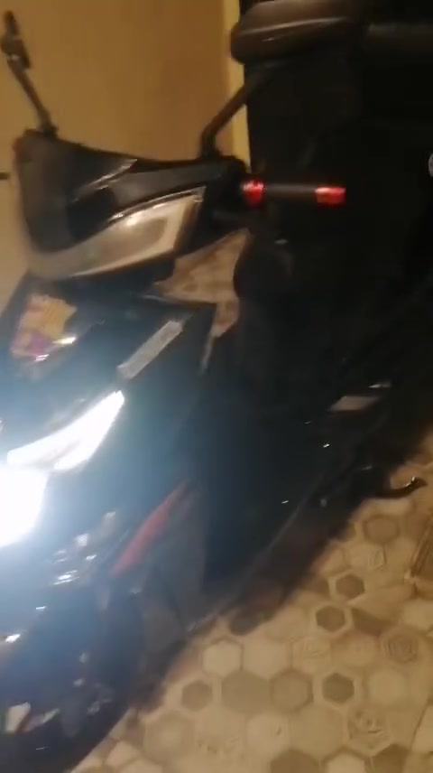 للبيع سكنس بطاريات نضاف 
تايات جدد مبدله سطابات هيدروليك 
سعر ٤٥٠ وبيه مجال


**إذا كنت صاحب هذا الإعلان وتريد حذفه لأي سبب، رجاءا أرسل رسالة إلى الدعم الفني**
