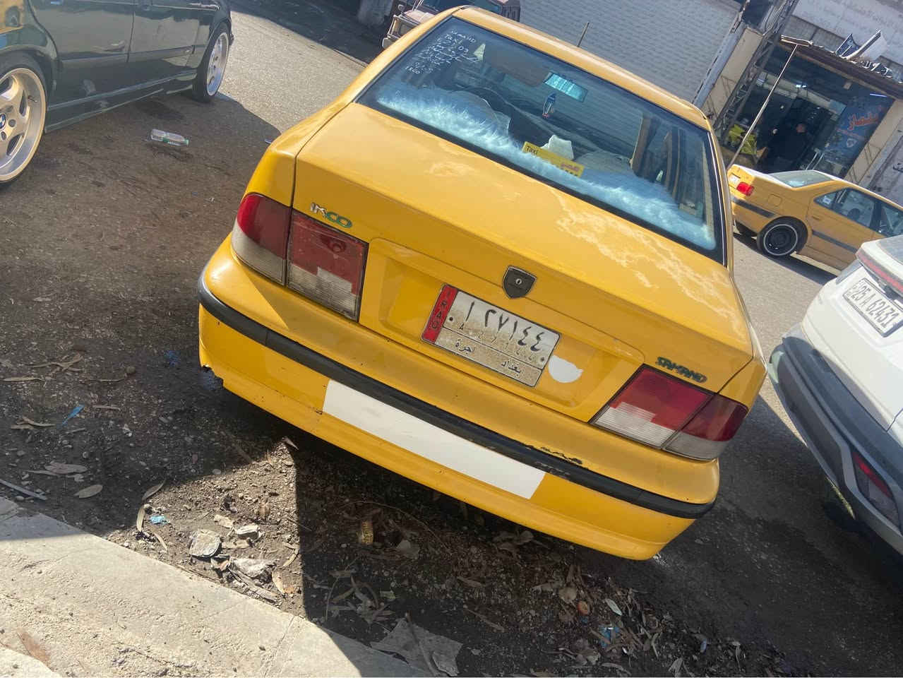 سمند 2011 ناطق مشروع وطني سنويه ساقطهً شهر 
بيها بطاقه بنزين  نقابه صفر شرط تحويل و وكاله  

*********** كركوك, العراق
