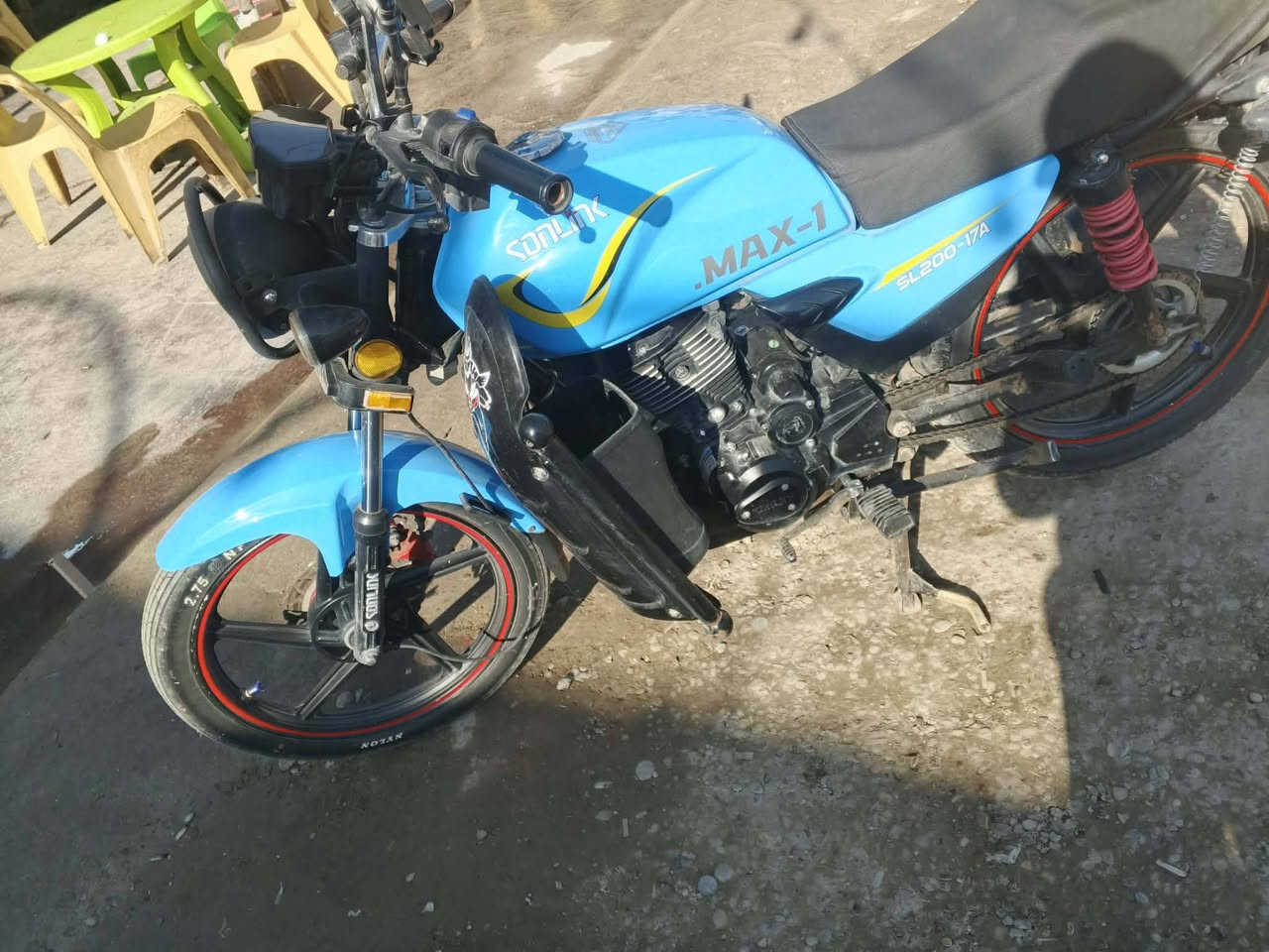 دراجه شايننك للبيع كامله مابيهه نقص موديل 25 اوراق كامله السعر 900 وبيهه مجال مكان جبله الرقم *********** او مراوس بدايون
