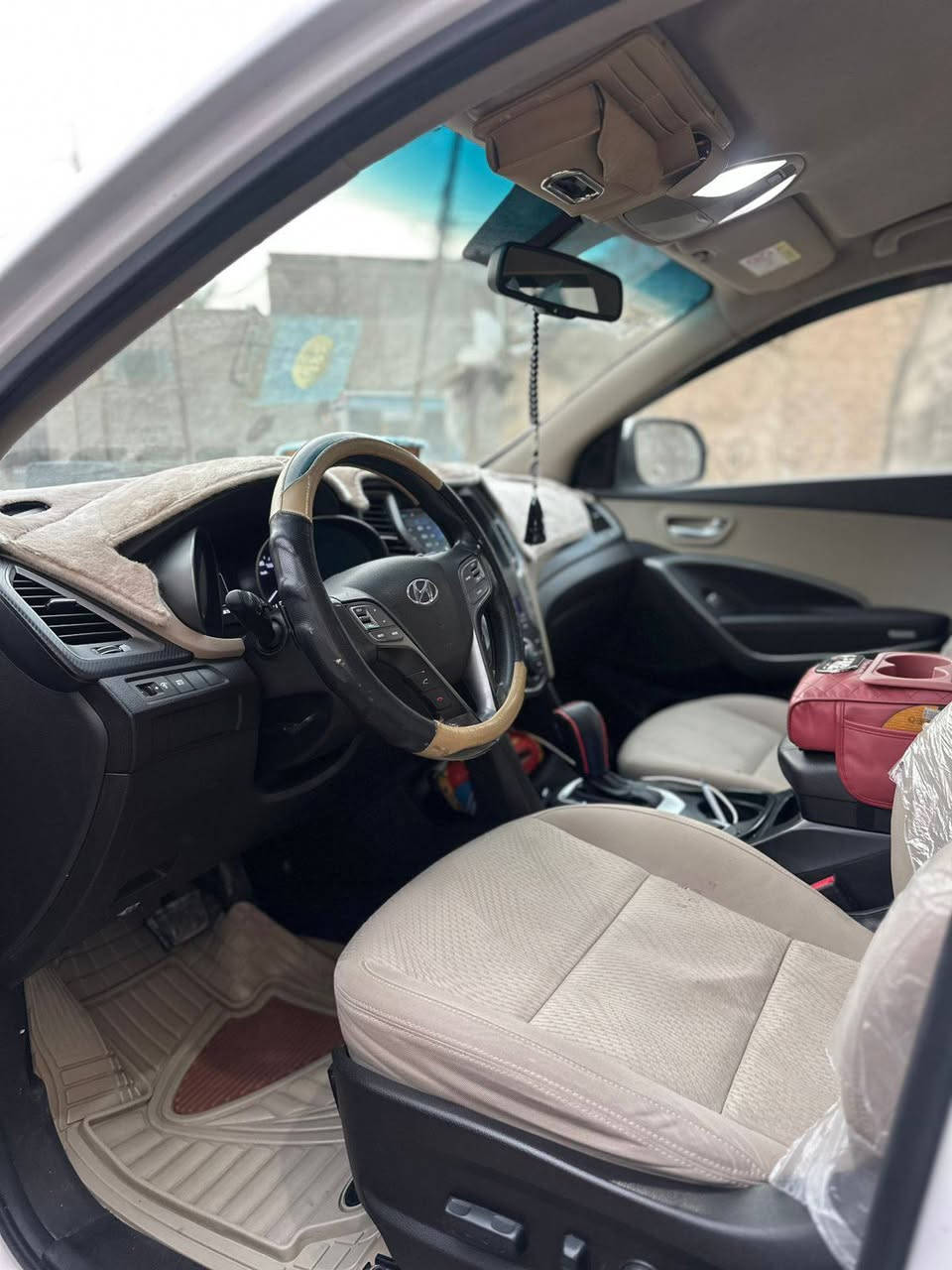 سلا عليكم سانتا في موديل ٢٠١٨ رقم أربيل
مواصفات نص فول
خليجي السياره
بيه شبر بارد بل مدير الأمامي
وكارت ب الجاملغ الخلفي الأيمن
السعر ١٩٥
***********
***********
