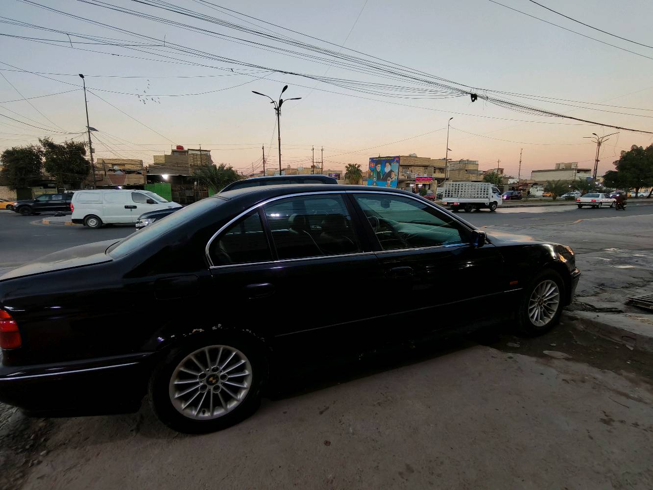 سياره BMW 528 موديل1996 صقر مكينه حاويه للاستفسار ***********