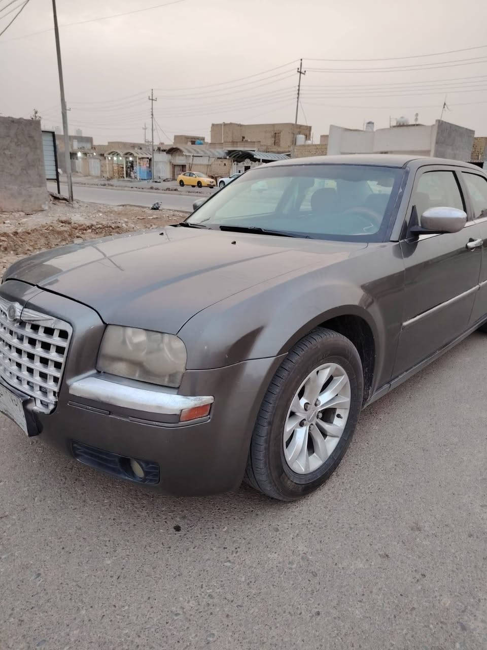 سلام عليكم اوباما موديل ٢٠٠٨ اصل سياره جاهز وحلوه سنويه جديده 
 قطعتين صبغ بدون  دواخل سياره مال جناي حداديه جديده 
تخم تاير 
السعر ٩٠ العنوان ميسان 
***********
