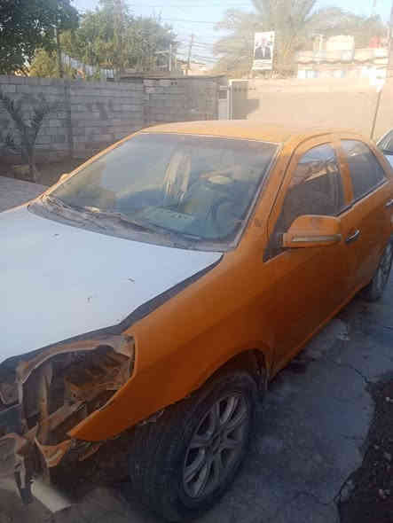 السلام عليكم ورحمة الله وبركاته
غراض جيلي للبيع   ( ما عدى مكينة كايمه).
0771 444 1826 انتصل
