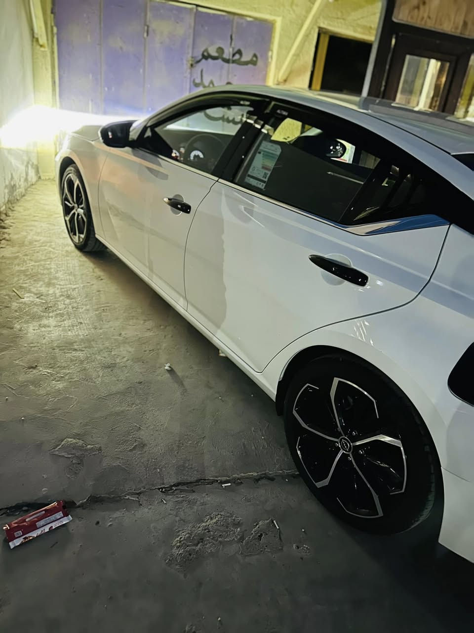 لبيع نيسان التيما خليجي شركه السور
موصفات sR

ماشيه ١١لف يعني زيرو بعدها وضع الشرك
المكان ديالى مندلي
رقم الهاتف 
***********
السعر 215ورقه وبيها مجال
