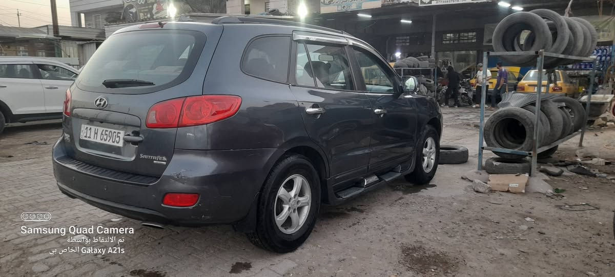 سلام عليكم سنتافي موديل 2009 مكينه 6 رقم بغداد نكليزي بسمي تخم تاير تتفه تبريد 7 راكب سياره حلوه كلش السعر 115 وبيه مجال حادثه جاملغ السكن بيه ٣ قطع آثار جراد اني ابيع حزام المكان بغداد العبيدي ***********
