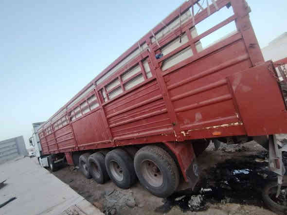 سلام عليكم اللبيع فالفو موديل 2004 محرك شرط كير وكسل وقماره شرط رأس تخم لعربانه عل شغل رقم سليمانيه شرط تحويل حجم 420كير عادي عربانه رابطه عليه مزوج بل سنويه بلادي 3محاور مكان اربيل سعر 240ورقه وبيها مجال ***********
