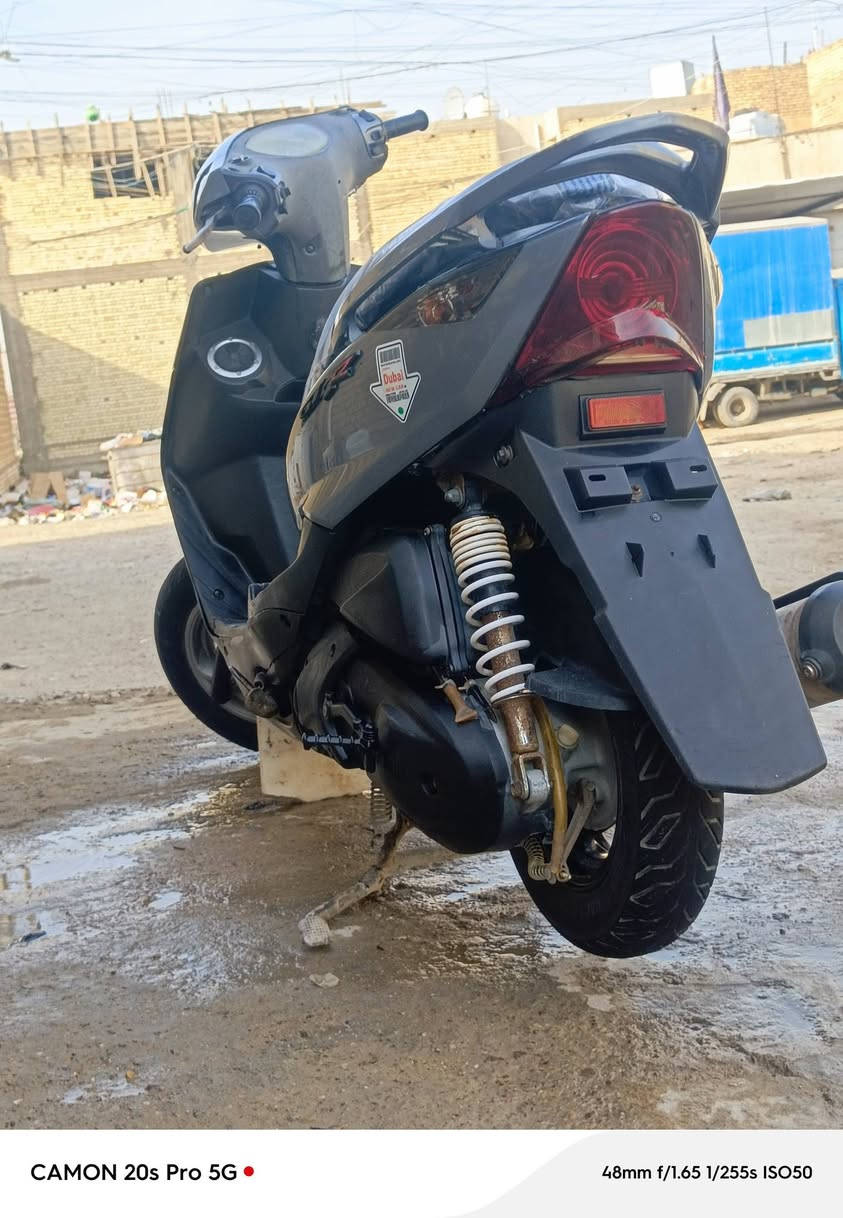 سلام عليكم
دراجه ثعلب نوزل دراجه خير من الله 
مكينه مامفتوحه خرسه دراجه 
شلعه معدل + صالصنه ستيل 
زوج تايرات 
يرغب بل شراء أو مراوس 
يتواصل عل واتساب ***********
