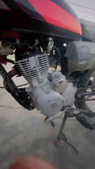 سلام عليكم ماطور ايراني سيفان 5كير نضيف موديل ٢٠٢٠بيع او مراوس شعندك نزل سعر ٣٥٠ وبي مجال ***********
