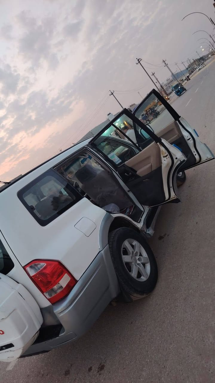 باجيرو موديل 2006 مكينه وكير جدد تخم تاير جديد حداديه جديده مكينه بلاد ٦ سلندر تدفئه +تبريد كهربائيه كلها شغاله مكفوله كفاله عامه المكان ذي قار قلعة سكر للاتصال *********** غير متواجد ع النت السعر المطلوب 87 $ وبيها مجال
