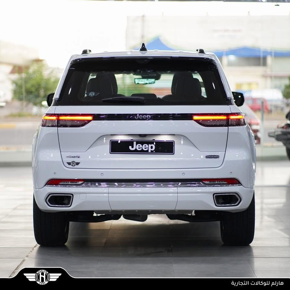 جيب اوفرلاند 2023 وكاله هارلم داخل احمر خليجي مكفول من اي شي  ميحتاج اذكر الموصفات فول للاخير بعد معروفه مواصفات الاوفرلاند   
ماشيه السياره 13 الف كيلو 
السعر 47 $ وبي مجال للاستفسار ***********
