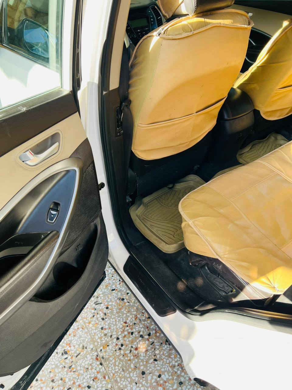 السلام عليكم سنتافي ١٤خليجي بيه بارد فقط رقم انكليزي جديد سنويه جديده ب١٤٥ وبيه مجال بسط مكان بابل ناحية الامام للتواصل ***********
