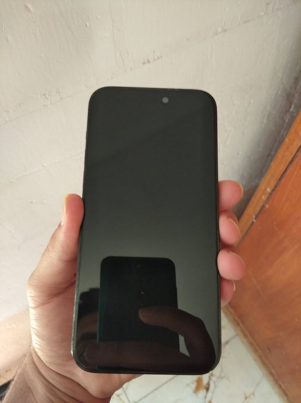 ايفون  14 برو ماكس شرق اوسط ذكره 256بطارية 89🔋 نظيف كلش  مكفول ماستر ويا كيبل ايفون أصلي اتصال على هذا رغم ***********
