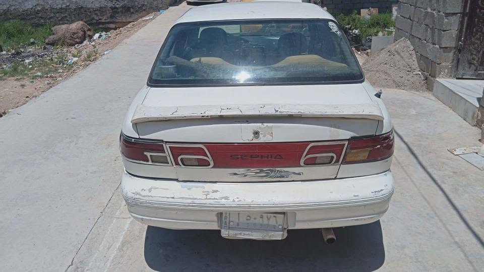 سياره سيفيا 93 محرك مسكر كير عادي محرك كير خير من الله جام كهرباء كلها شغال 
مكان سياره بعقوبة رأسل او تصل 
*********** بعقوبة, ديالى
