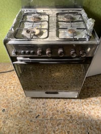 طباخ ٤ عيون • مستعمل أقل من شهر • بلديات شراي