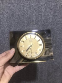 ساعة اوروبية • مرمر • اطار نحاس