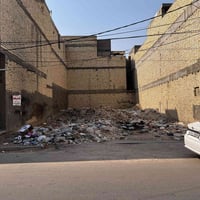 قطعه ارض تجاري الفرع السادس على شارع زراعي بيت بنيه المساحة 200 متر وا...