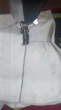 مكينة خياطة • نظيفة • حي الميلاد شارع ٣٠