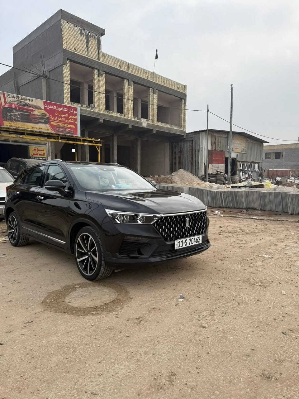 السلام عليكم فاو بيستون t77
السياره فول مواصفات واحد على واحد
مديل 22
ماشيه 16
السياره كفاله عامه من كلشي علا وضع الشركه
مواصفات  بيها ضمان خمس سنوات 
بصمه
تحكم استيرن جهتين 
شاشه 
بانوراما 
تبريد قطعتين 
كير موس 
الكير سبع نمر 
المكينه 1500تيربو 
شفط مري اشاير بالمري 
بعد هواي مواصفات 
اربع كاميرات 
السعر المطلوب135 بيه مجال قليل
الشراء يتصل ***********
