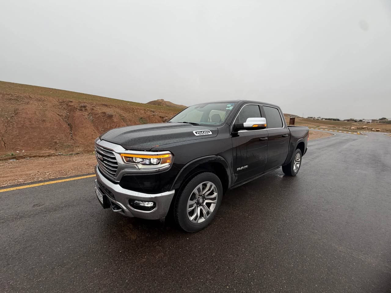 سياره كلين شريكه هارلم اربيل 60 الف كيلو متر ماشي فول فول سياره واتساب ***********
البيع او مراوس اكر, نينوى
