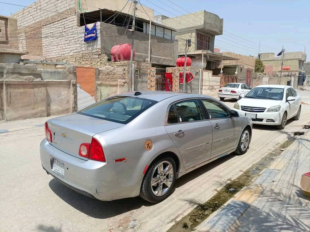 ماليبو 2012  فول موصفات 
حادث جملغ وبنيد بدون دواخل 
مكينه… 2400… (4)سلندر✈️
رقم كربلاء
.. تحكم ستيرن حساسات 

حساس تايرات
صدر امامي 100/100

صدر خلفي 100/100

 تايرات جديده  100/100سعر 95قصاد ومقدمه40
سستم صوت Mp3💿
تبريد ثلج..تدفئه 
كير ومكينه شرط مافتوحات خير من الله
حجر صالنصه موجود💨
مانع انزلاق🆎
العنوان النجف 