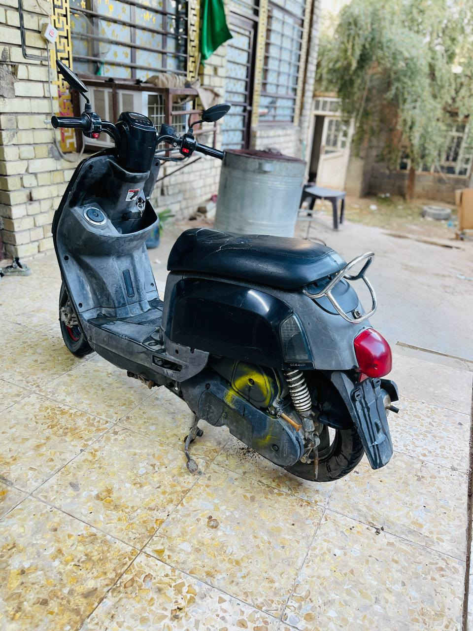 سلام عليكم بوليس نوزل للبيع دراجه ختم واحد نضيفه كلش بيه خيط بخار ومرات يكطع العنوان كربلاء حي العباس السعر 750مجال كلش قليل ***********
