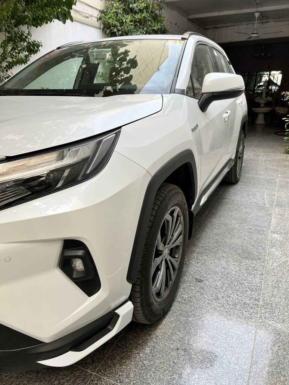 السلام عليكم راف فور هايبرد  ماشية الف فقط 2024 ساز ضمان ٨ سنوات وصيانة مجانية لمدة سنتين فول مواصفات فتحة بصمة حساس امامي خلفي مكفولة من الشخط والرصعة مكان السيارة الكاظمية السعر 30,500$
هاتف ***********/***********
