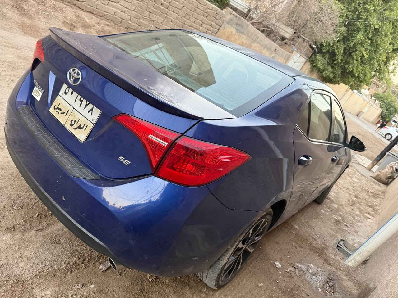 كورلا وارد امريكي  بيه صبغ قطعتين جاملغ خلف وباب جهه السايق مودين ١٧ محرك كير تبريد حداديه مكفولات سياره ماعايزه مكانه حله للستفسار  سعره ٩٩     *********** المحاويل, بابل
