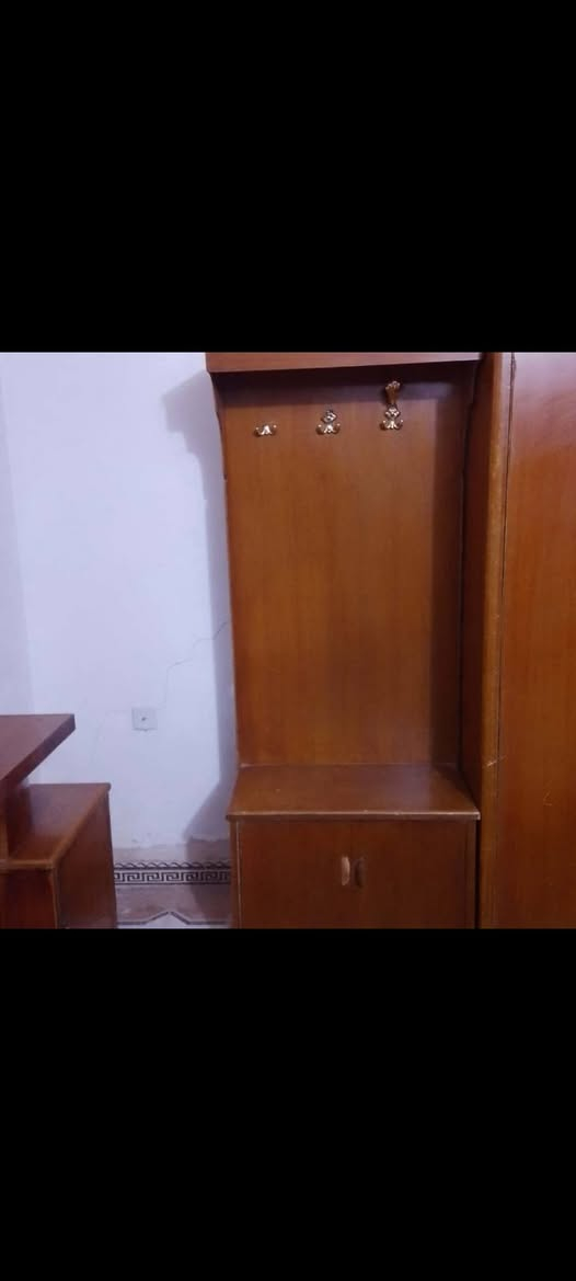 بيع مستعجل
غرفة تسكام 5 قطع ب 400 بيه مجال 
النيل


**إذا كنت صاحب هذا الإعلان وتريد حذفه لأي سبب، رجاءا أرسل رسالة إلى الدعم الفني**