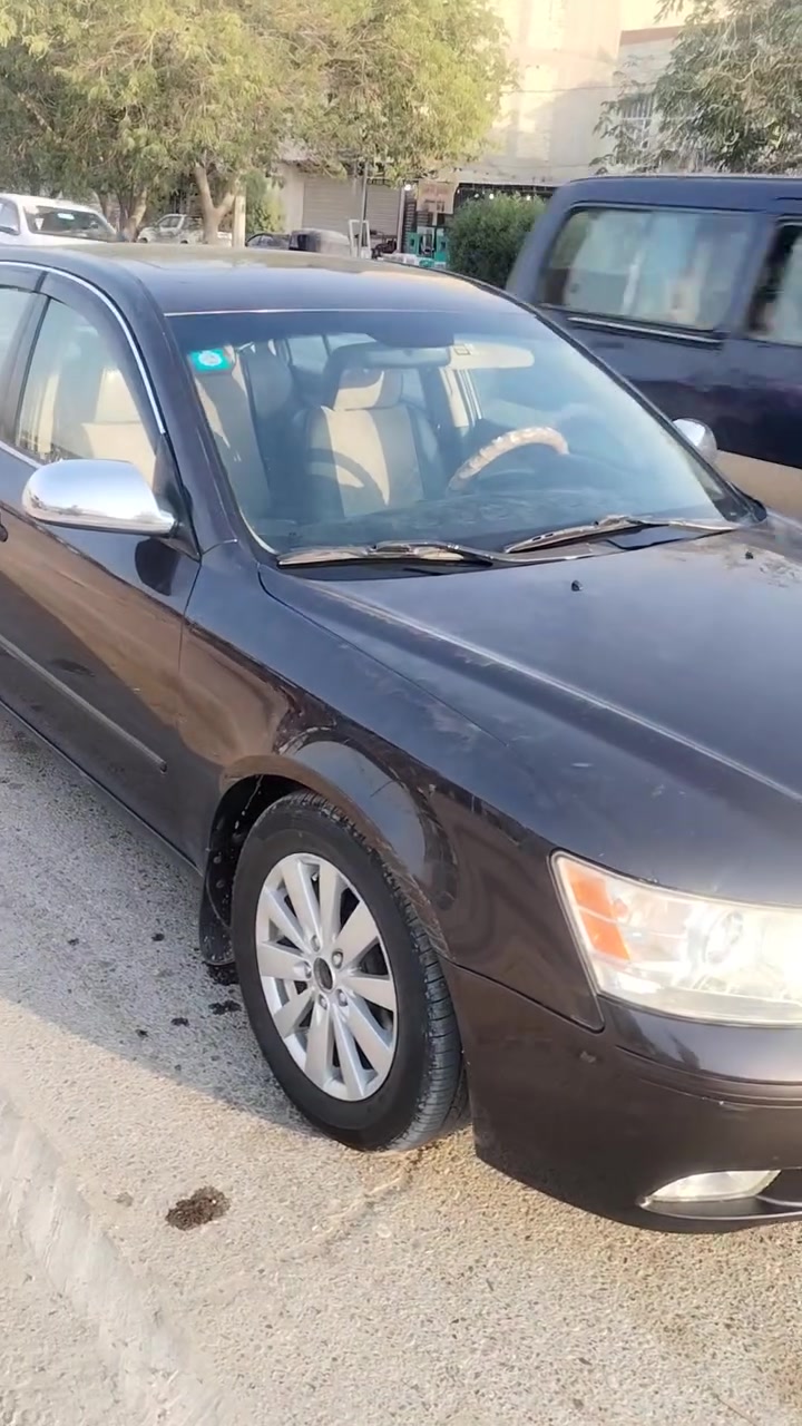 السلام عليكم سوناته 2009 وارد أمريكي محرك 2400 بيه جاملق تبديل بدون دواخل مراوس فقط اتصال ***********
