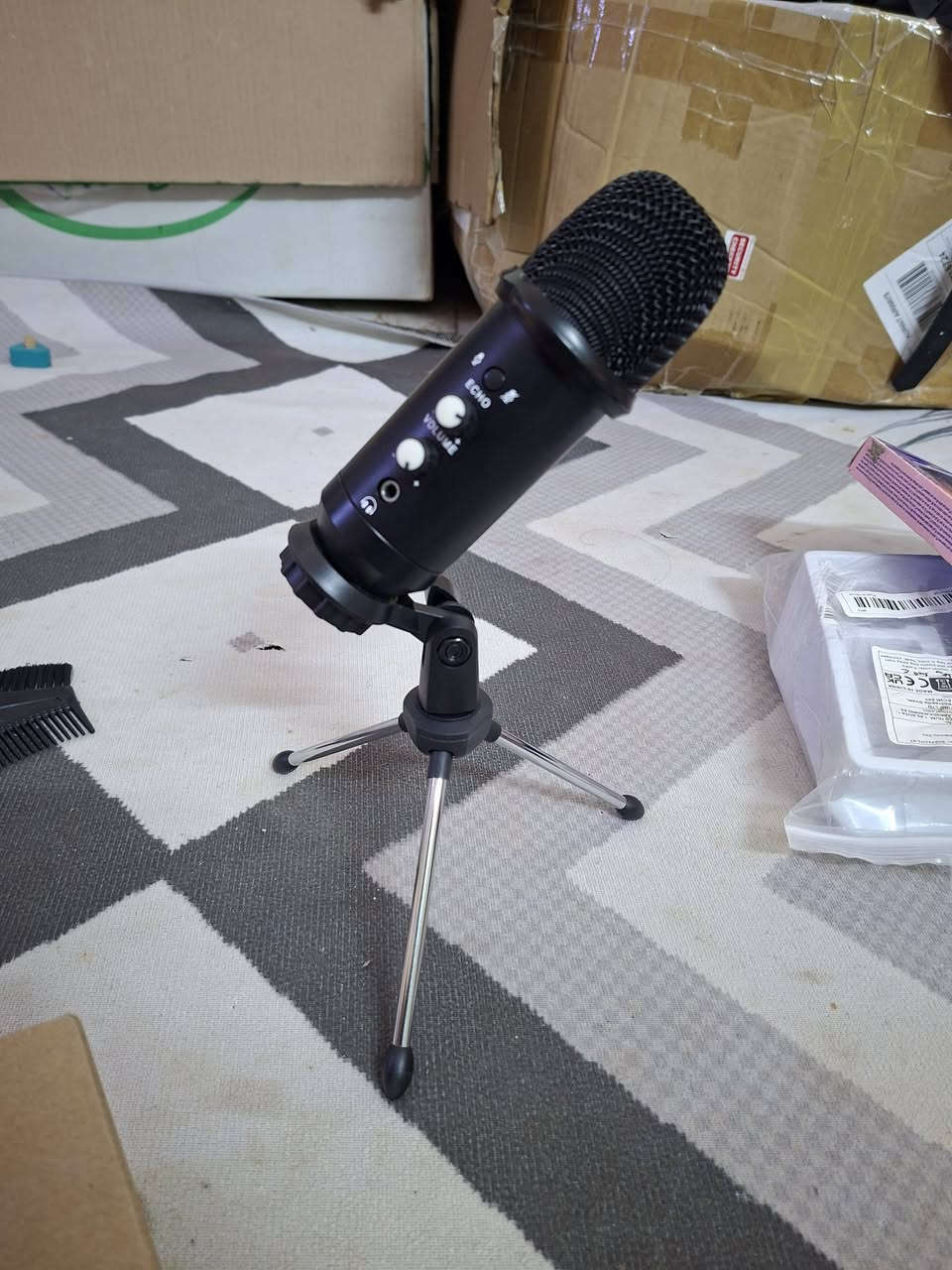 ما اعرف اسعارهن  انطي سعرهن  و بالعافيه   شرط بالكارتونه
***********
