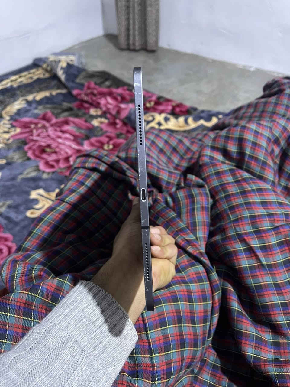 5️⃣ايباد 11برو حجم 11انج معالج m1ذاكرة 64 نظافة 90%نسخة السيم كارت بطارية 85فما فوق ينطيك 120فريم  السلفر 
السعر 450 بي مجال قليل
  

واتساب فقط ***********
واكو حساب بوبجي مفول هم للبيع السبب ضعف مادي
