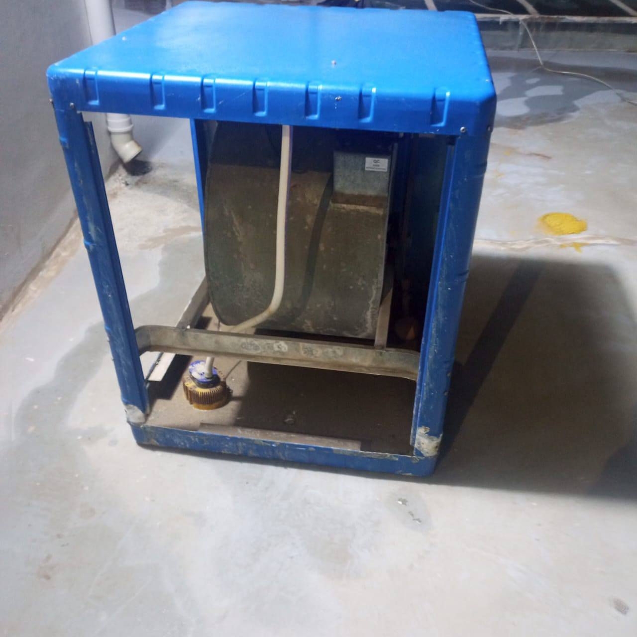 مبردة مستعملة للبيع نظيفة شغالة حجمها كبير مكاني حي الجامعة سعرها ١٢٥ الف وبيها مجال


**إذا كنت صاحب هذا الإعلان وتريد حذفه لأي سبب، رجاءا أرسل رسالة إلى الدعم الفني**