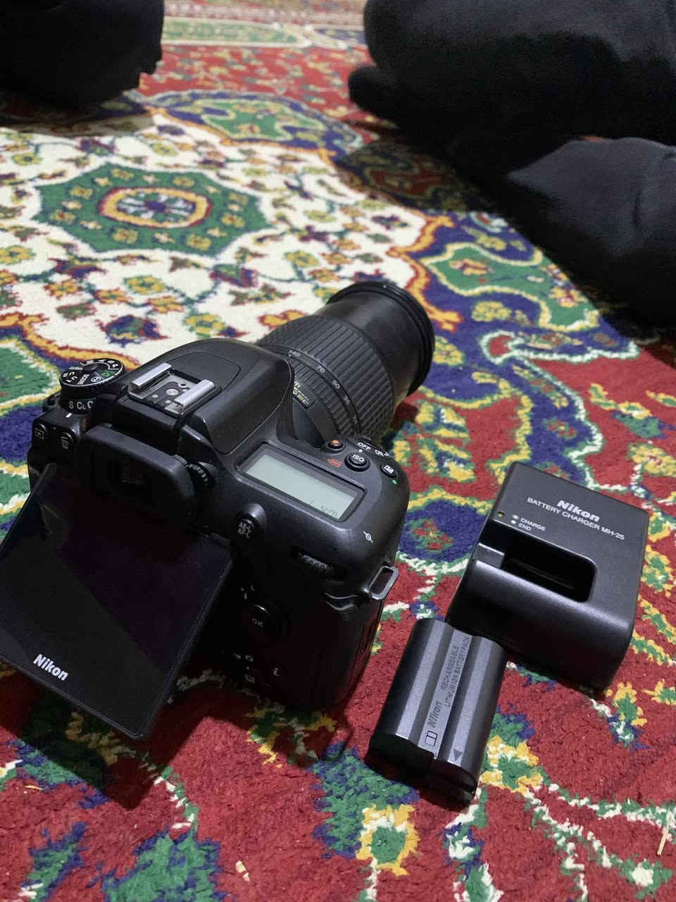 كاميرا نيكون ٧٥٠٠ مع عدسه ١٨   ١٤٠ مع بطارية الاصليه ١٦ مع شاحنه و جنطه للبيع ..


**إذا كنت صاحب هذا الإعلان وتريد حذفه لأي سبب، رجاءا أرسل رسالة إلى الدعم الفني**