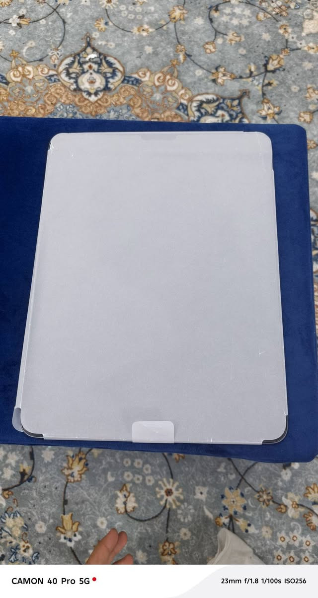 ipad M5  حجم 13
ايباد M5 حجم 13 ذاكره 256 نضافته 100٪ مستدخدم شهرين 
بعده داخل الضمان ملحقاته ويا وكارتونته ولزكه ضد الكسر اصليه
بطاريته 98 بسبب التحديث صارت مكفول كفاىه عامه خدش واحد مابيه مستعجل على البيع مكاني ناصريه توصيل موجود 
***********
