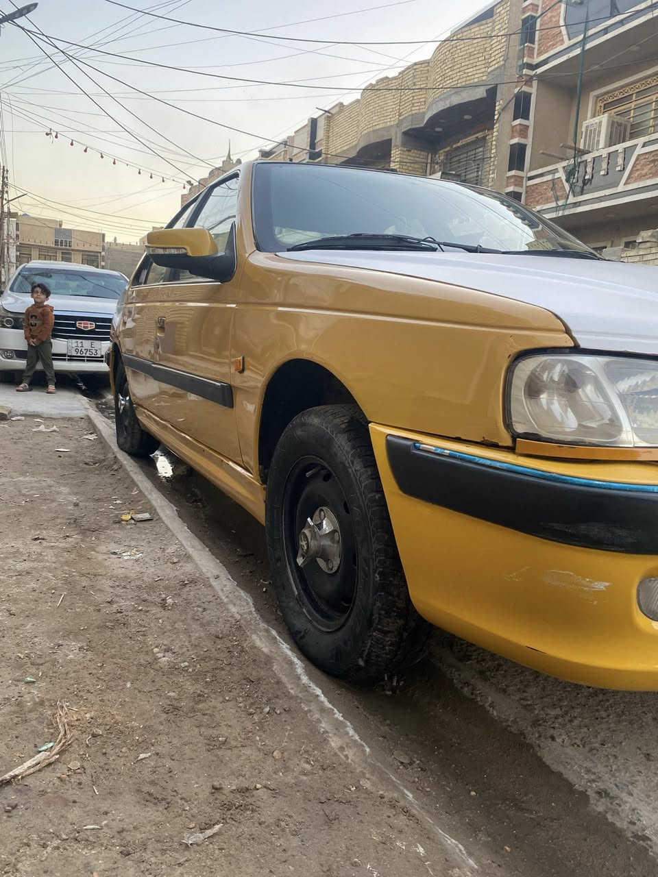 بيجو بارص رقم بغداد موديل 2015مصفر الغرامات الهيه عليه 700ينكطعن من الحساب بي بس هاذا جملغ لا ضربه ولا صبغ كير محرك تخم تاير جديد بس الجوزه مال تشغيل يراد يتبدل السعر 35مجال حك الجيه مكاني بغداد 
***********
وات ***********
