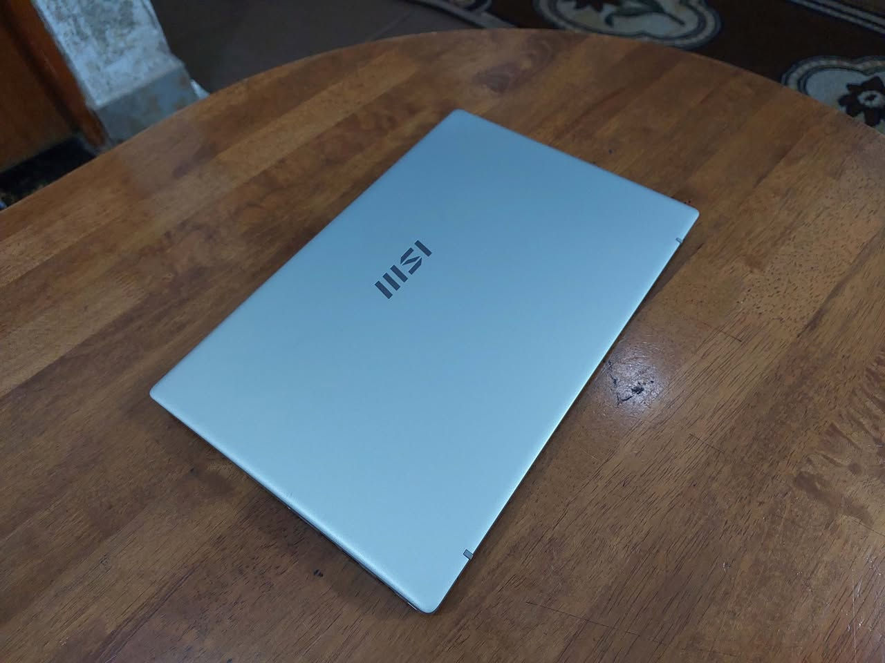 السلام عليكم .. جيل 13  ماركة  MSI   بلون مميز جدا ... ...شاشة حجم 15.6 دقة FULL HD نوع IPS مضادة للانعكاس ....رام  حجم 16 كيكا...هارد نوع  SSD NVME (اسرع انواع الهاردات ) بحجم 512 كيكا ..... معالج كور اي 5 جيل 13...كيبورد ضوئي ثلجي 3 درجات ...اللابتوب سوبر سلم وشكلة روعة وشحنة ممتاز ...وكارتونتة وغراضة كاملة ... ملائم للبرامج الهندسية  والدراسة والاعمال وغيرها  ...مكانه بغداد سعرة 375$  للاستفسار الاتصال ***********  او ***********(واتس)
