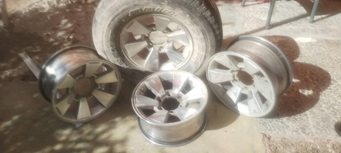 سلام عليكم تخم ويل كب ناتيفيا للبيع مع سيباية المنيوم وعندي جعمقة بيهة بس نظوح خفيف


**إذا كنت صاحب هذا الإعلان وتريد حذفه لأي سبب، رجاءا أرسل رسالة إلى الدعم الفني**