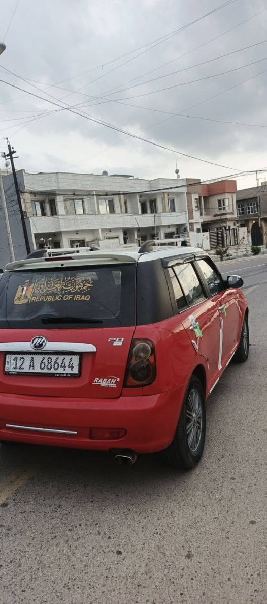 #ليفان_320_2013_كاربون بيها
#مكينه_وكير_شرط
#ضرر_باب_خلف_بدون_دواخل_سايق_وداير_واحد_مصلح_وبيها_ملاحضات_بسيطه
#سعر52 ***********
