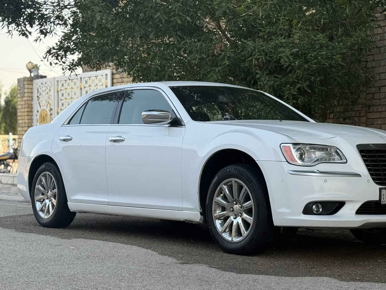 السلام عليكم اوبامه 2012
5مواصفات

رقم شمالي سيارة جاهزه واحلى من الصور بيها 3 قطع تبديل بنيد + جاملغ + باب وبيها 2 مكان بارد السيارة مكينه جديده طبكه كامله عربانه واكسل صدر امامي جديد تخم تاير السيارة ماتصرف عليها الف العنوان واسط / الكوت

رقم الهاتف /***********
