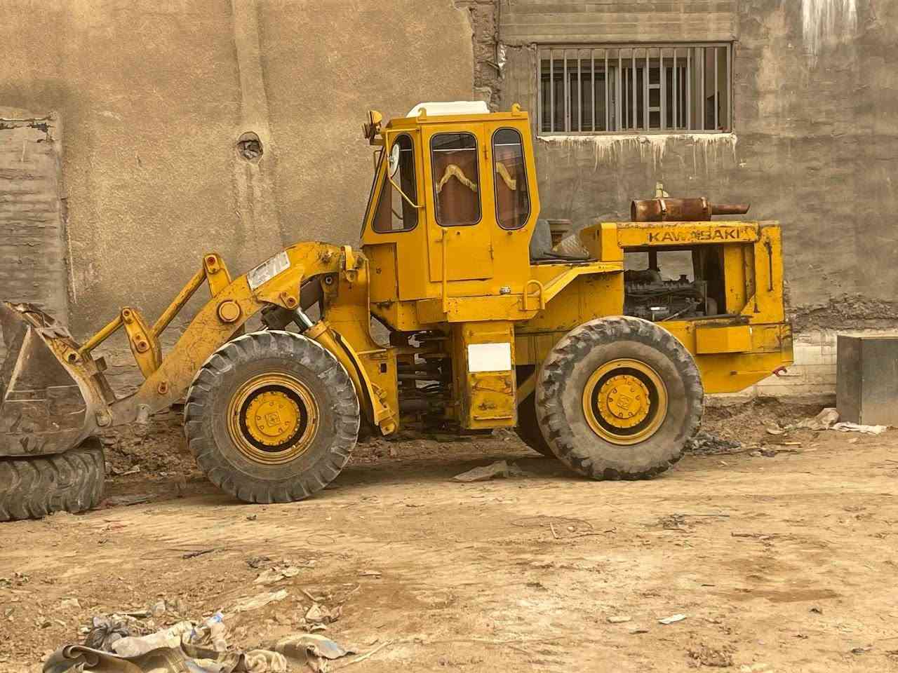سلام عليكم شفل للبيع مديل 81 محرك B ستندر كير تركم  بريك أربعه حداديه عامه خير من الله رقم بغداد نكليزي شرط تحويل  غير متواجد على فيس الاتصال ***********
