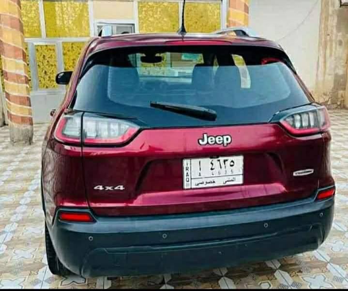 السلام عليكم
جيب شيروكي فئة بزون

الضرر بنيد وجاملغ فقط

موديل 2019

محرك 2400 / 4 سلندر 

كير محرك مكفولات 

حدادية جديدة 

شاشة 

داخل جلد 

سايد بريك كهرباء 

لايت زنون 

منافذ شحن

السعر135وبيها مجال 

عنوان ذي قار 

للاستفسار***********
